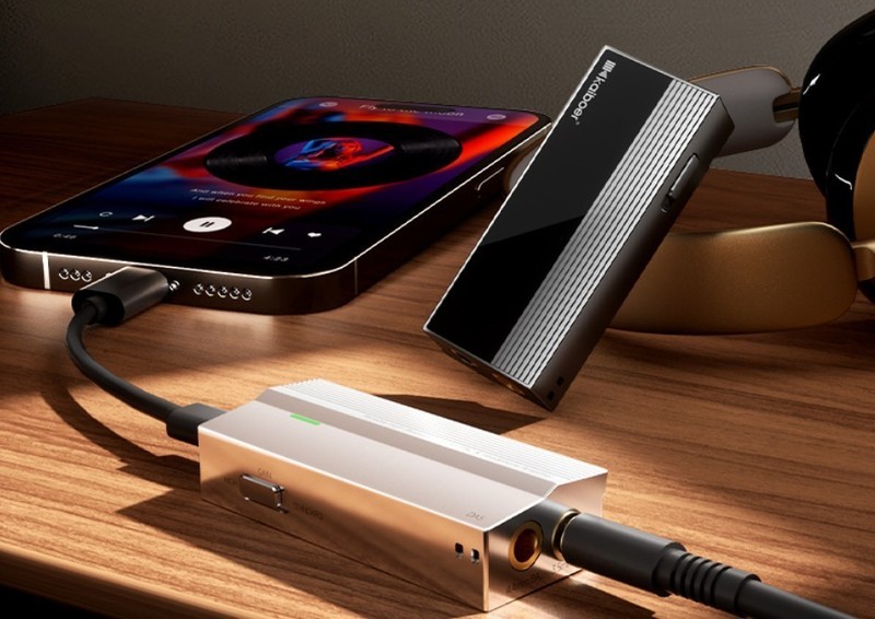实测！HiFi小尾巴音质提升多少？开博尔DA5便携解码耳放：双芯DAC让便携HiFi音质起飞