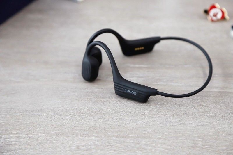 自带内存，360°全景音加持，SANAG塞那 A31S气传导蓝牙耳机开箱