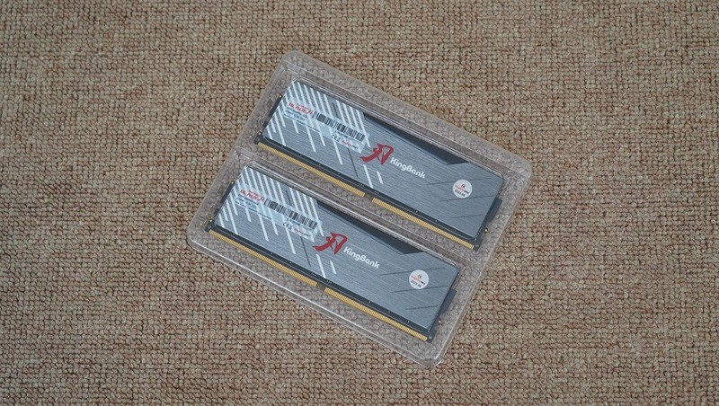 平价高频DDR5普及先锋，金百达 黑刃 DDR5 6800内存体验分享