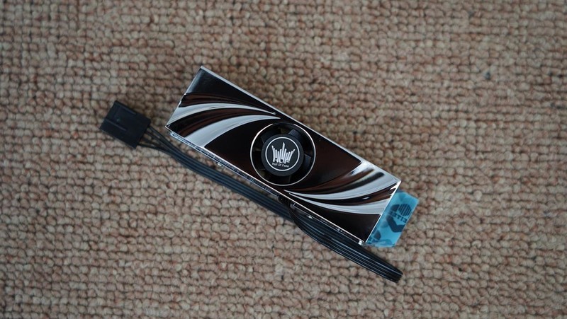 打游戏谁更胜一筹？AMD 锐龙7 7800X3D、Intel i9 14900K对比测试