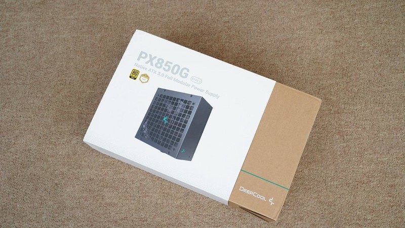 打游戏谁更胜一筹？AMD 锐龙7 7800X3D、Intel i9 14900K对比测试