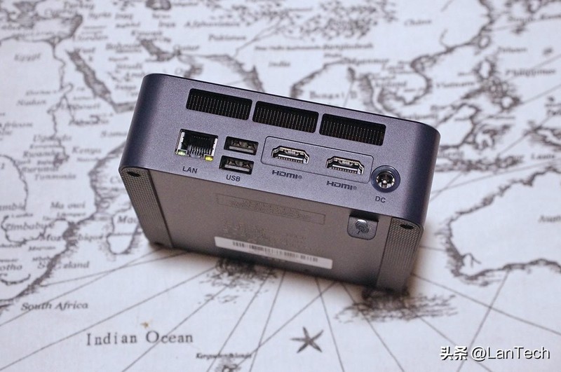 双扇加持，稳定高能：零刻 SEi12 高性能迷你电脑体验