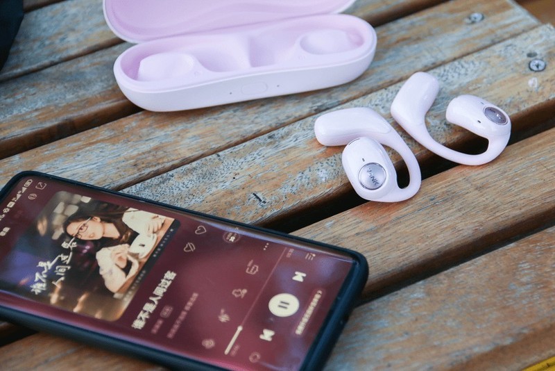 厉害了！继苹果TWS后首款新耳机形态，南卡OE PRO运动蓝牙耳机