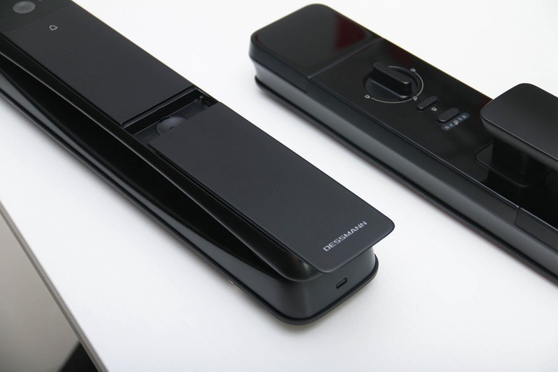 德施曼Q50MPro智能锁：4寸高清室内大屏，支持远程通话、九大解锁功能