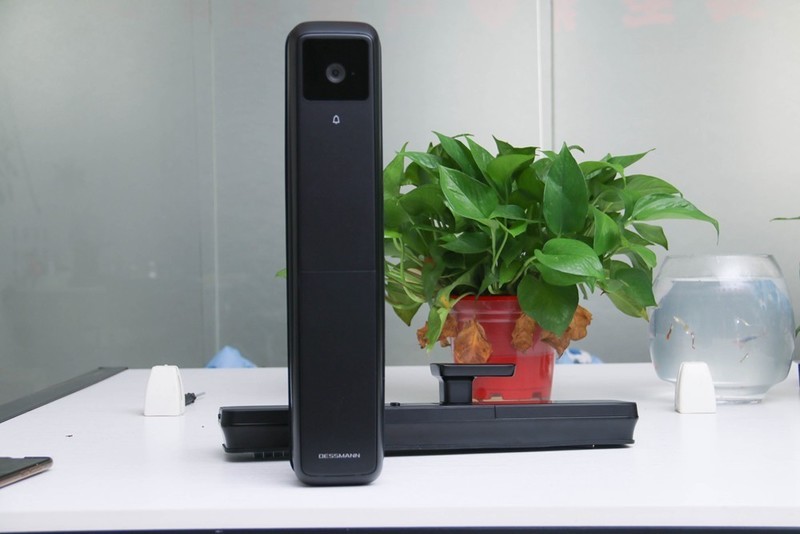 德施曼Q50MPro智能锁：4寸高清室内大屏，支持远程通话、九大解锁功能