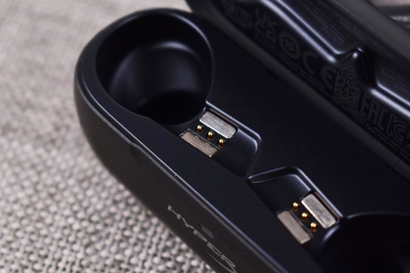 极度未知HyperX天际游戏耳机开箱试玩：真无线也能超低延迟