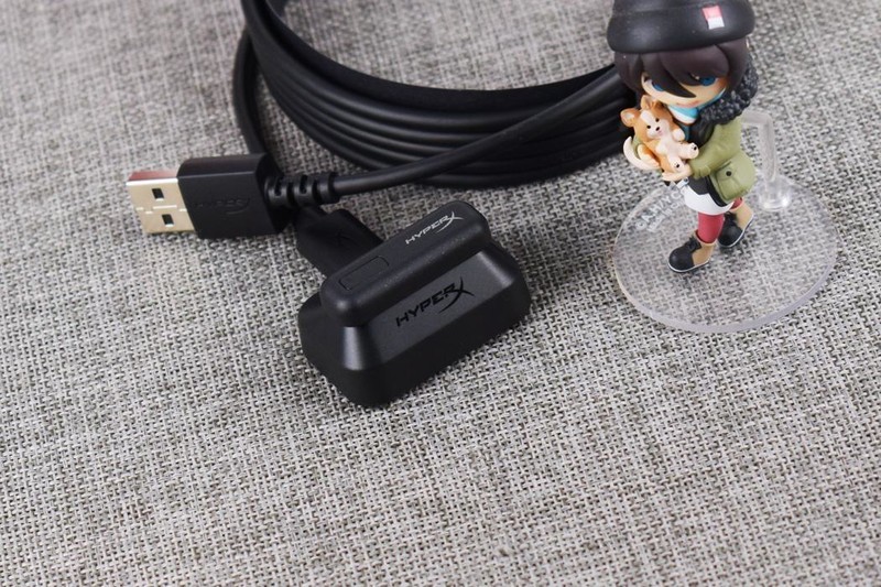 极度未知HyperX天际游戏耳机开箱试玩：真无线也能超低延迟