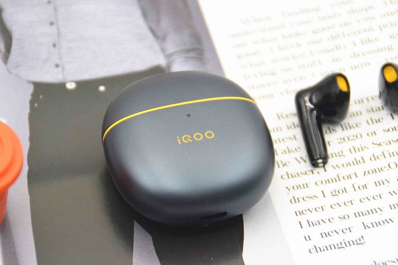 主动降噪，电竞声效，游戏听歌俱佳的iQOO TWS Air Pro蓝牙耳机评测