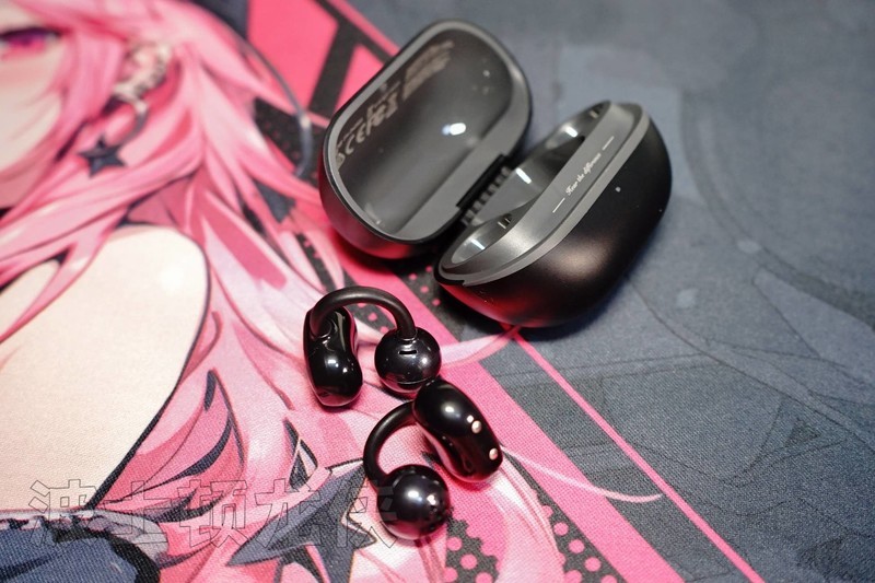 还支持网易云音声效？太细了吧我的泥炭UU夹！