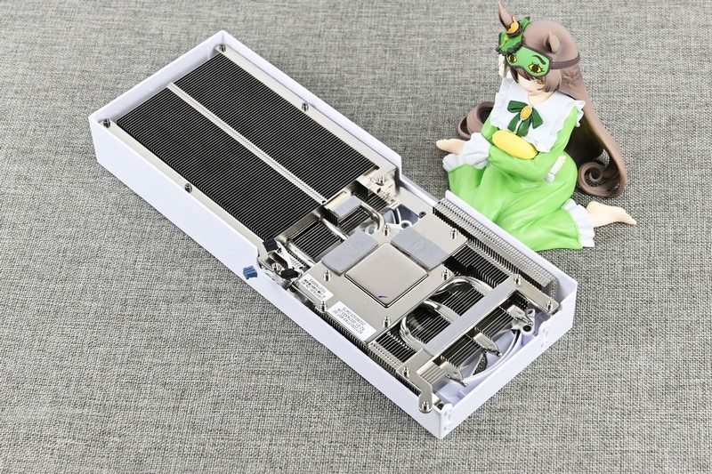 影驰RTX 5060 Ti圣刃MAX OC 16G开箱拆解评测：2K电竞丝滑体验