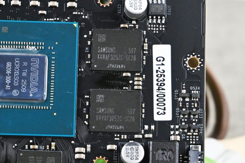 影驰RTX 5060 Ti圣刃MAX OC 16G开箱拆解评测：2K电竞丝滑体验