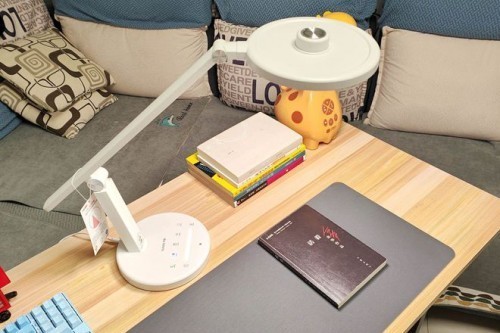 哪种牌子台灯对眼睛好一点？618快速抄作业学生护眼台灯怎么选购