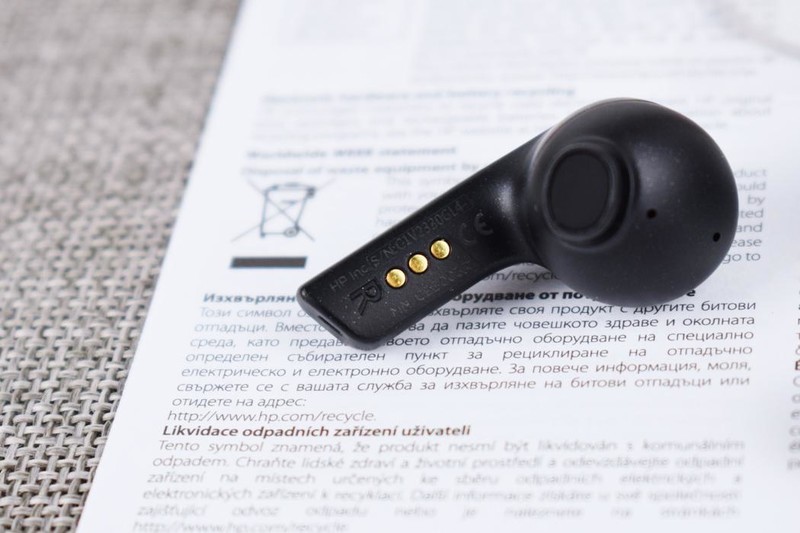 极度未知HyperX天际游戏耳机开箱试玩：真无线也能超低延迟