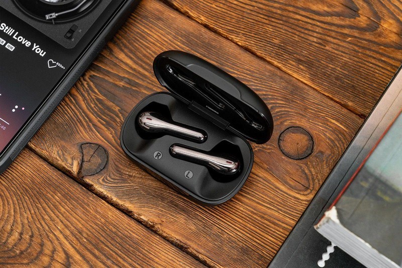 TRIBIT FlyBuds C2：百元听个响？你低估了国产耳机的卷卷之情