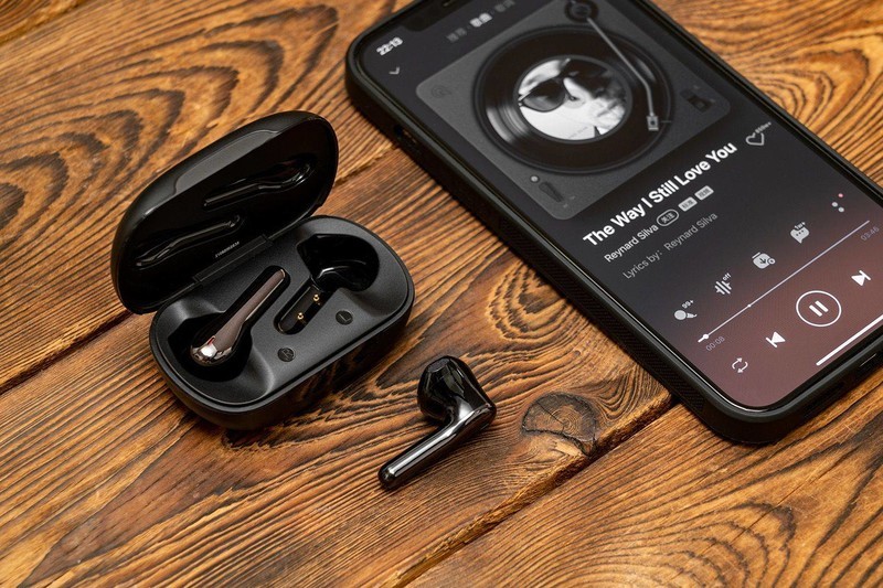 TRIBIT FlyBuds C2：百元听个响？你低估了国产耳机的卷卷之情