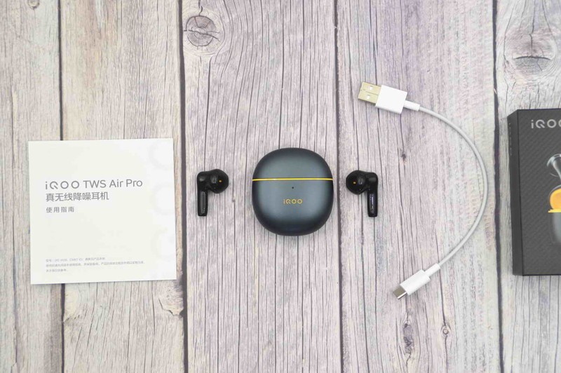 主动降噪，电竞声效，游戏听歌俱佳的iQOO TWS Air Pro蓝牙耳机评测