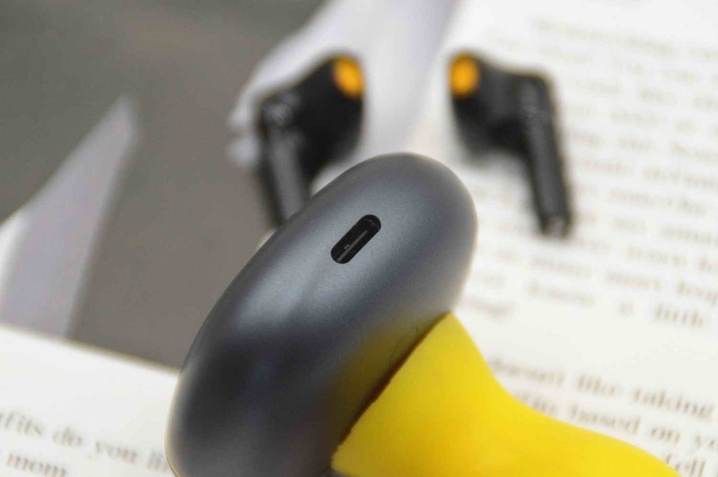 主动降噪，电竞声效，游戏听歌俱佳的iQOO TWS Air Pro蓝牙耳机评测