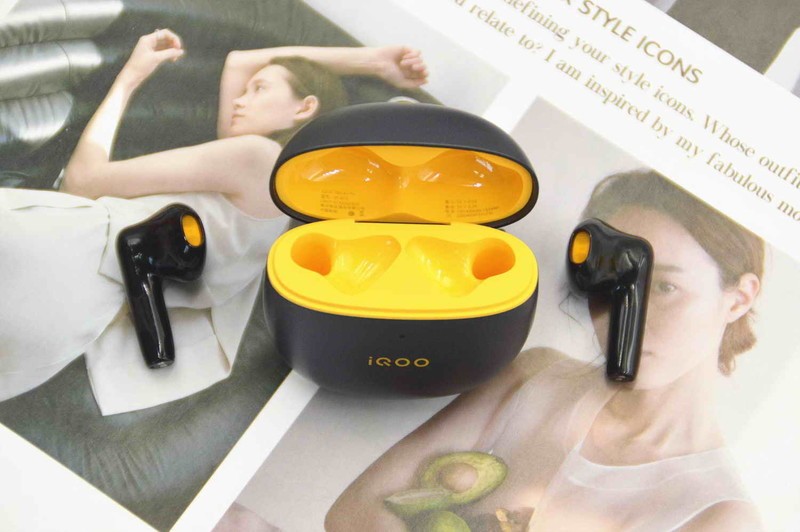 主动降噪，电竞声效，游戏听歌俱佳的iQOO TWS Air Pro蓝牙耳机评测