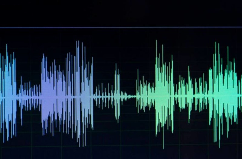 领夹麦克风哪个牌子音质好？自媒体人必备的无线领夹麦推荐