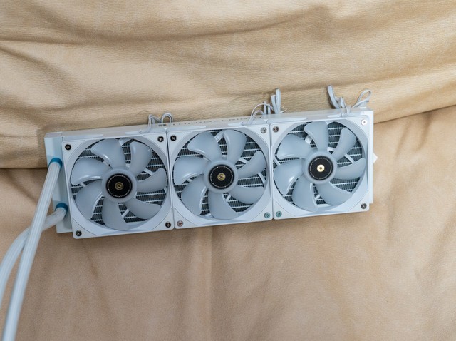 7800MHz动动手指就搞定了，人人都可以会的宏碁掠夺者Vesta II 6800 DDR5超频教程