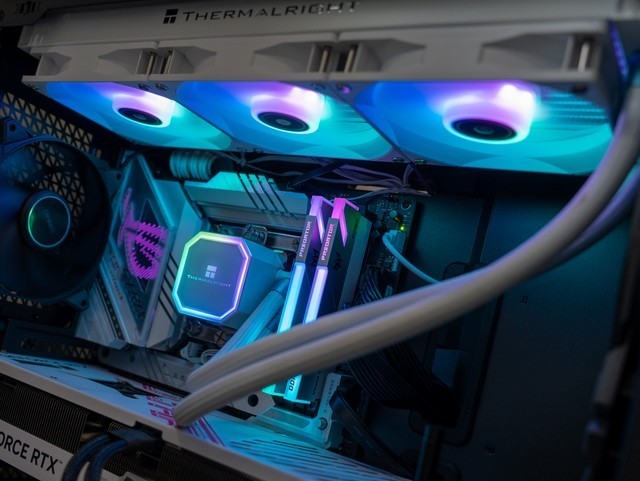 7800MHz动动手指就搞定了，人人都可以会的宏碁掠夺者Vesta II 6800 DDR5超频教程