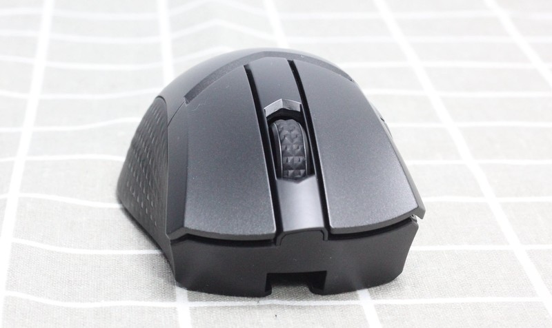 毫不顾忌一下左撇子的感受么！右撇子懂王们又有重磅新宠到店