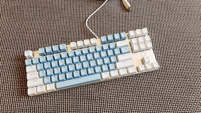清新而不张扬 达尔优EK815机械合金版机械键盘