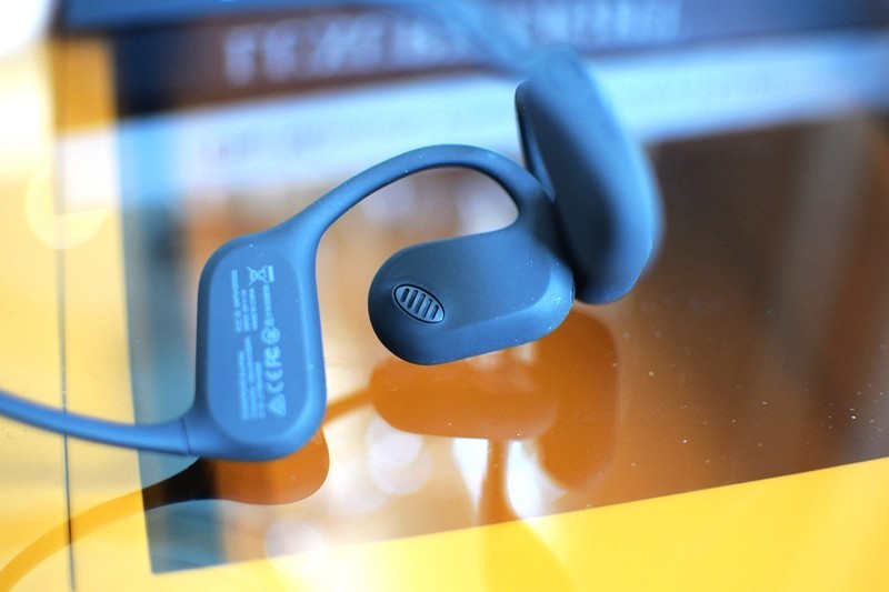 你值得拥有的泥炭蓝牙耳机RunFree：音质出色，佩戴舒适，续航能力强劲