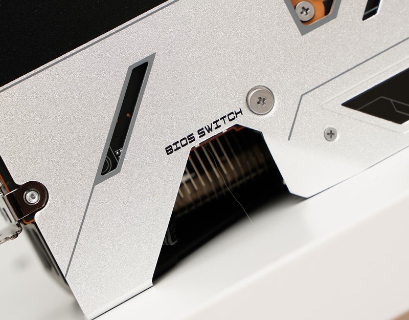 逆袭2K游戏 AMD RADEON RX 6750XT高画质吹响号角