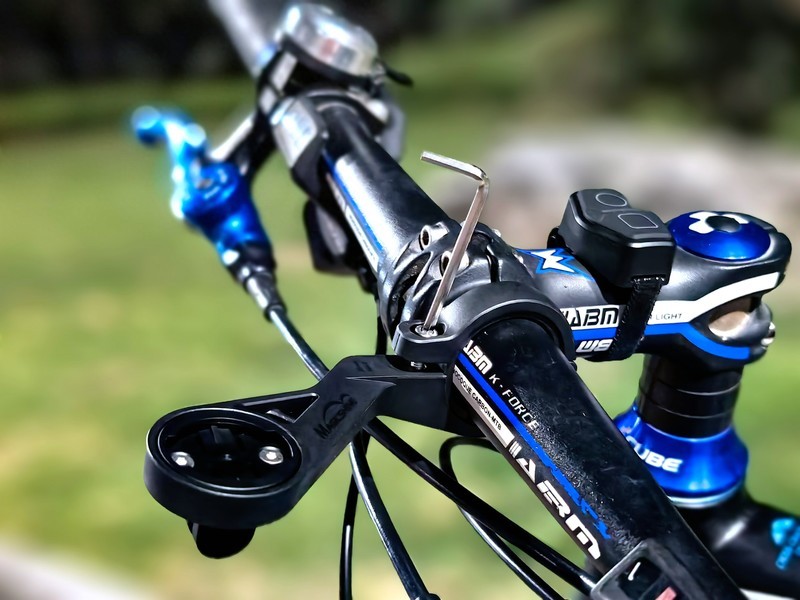 迈极炫CBL1600吊装截止线车灯，光影随变