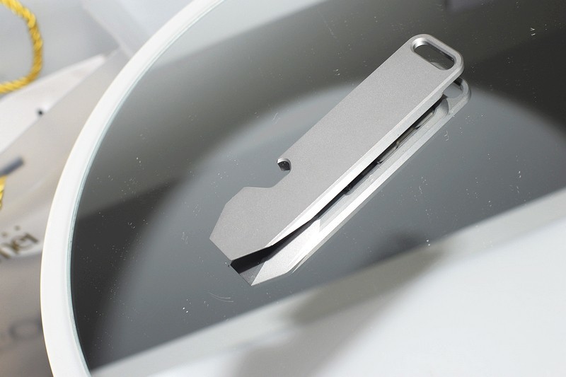 工具与玩具相结合 费戈全钛推推牌撬棍