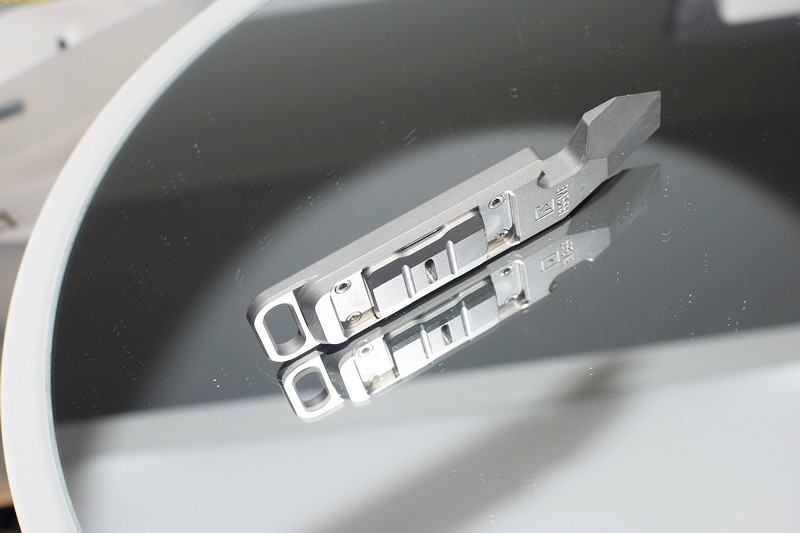 工具与玩具相结合 费戈全钛推推牌撬棍