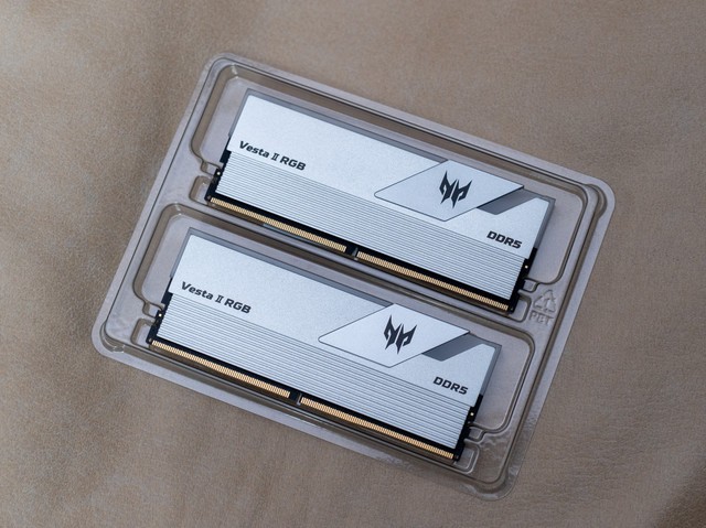 7800MHz动动手指就搞定了，人人都可以会的宏碁掠夺者Vesta II 6800 DDR5超频教程