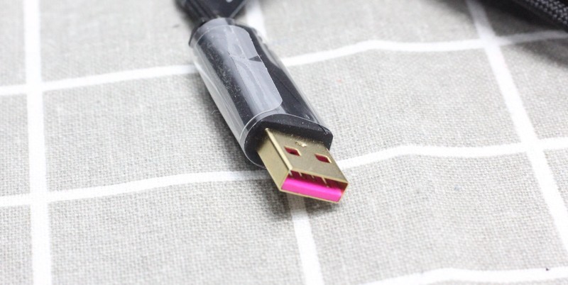 毫不顾忌一下左撇子的感受么！右撇子懂王们又有重磅新宠到店