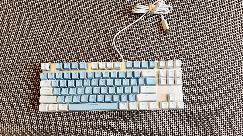 清新而不张扬 达尔优EK815机械合金版机械键盘