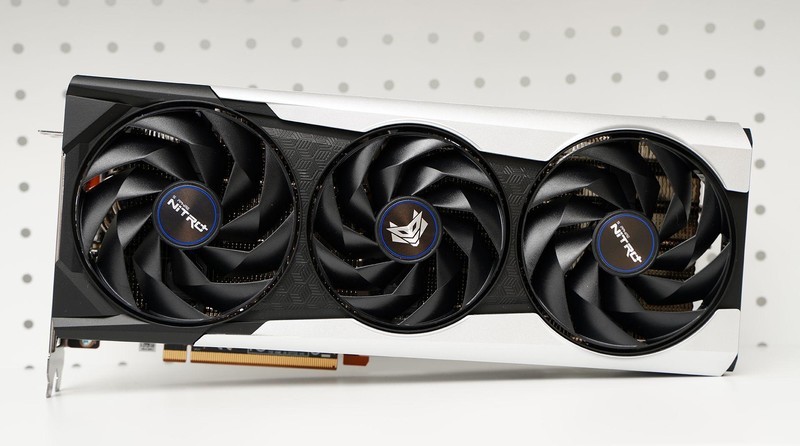 逆袭2K游戏 AMD RADEON RX 6750XT高画质吹响号角