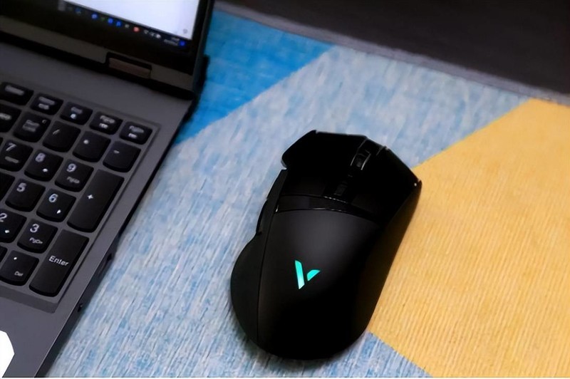 暑假开黑忙？看看这款游戏外设是否能让你事半功倍？