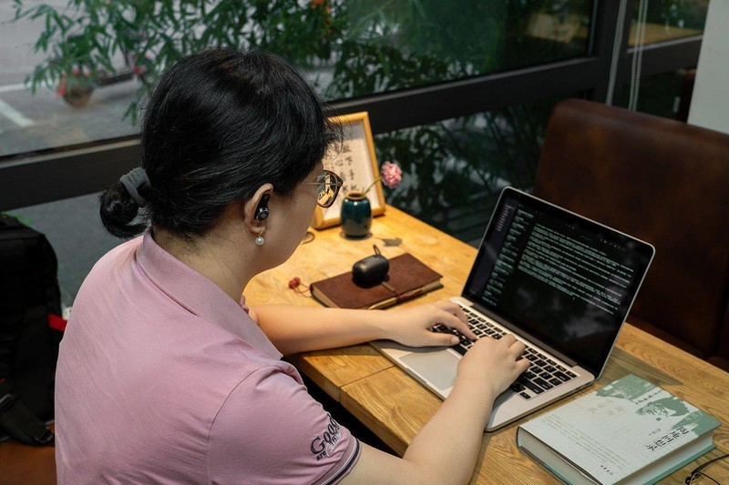 4000字体验长文，解读JBL Reflect Flow Pro：这是一款有态度的TWS