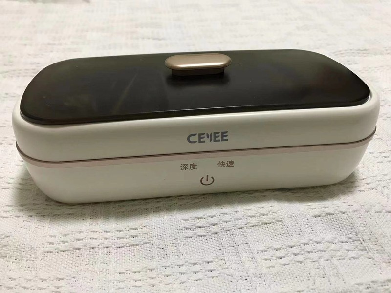 怎样清洗眼镜？超声波清洗机对眼镜有伤害吗？清洁好帮手洗眼镜机