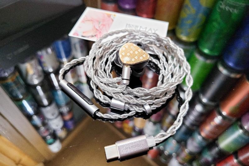 古人云：千万不要小瞧百变怪，水月雨 梅May分享