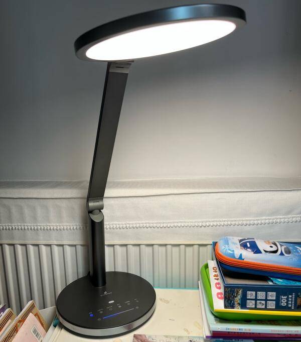 儿童护眼灯哪款比较好？深度讲解儿童护眼台灯怎么选择！一文解析