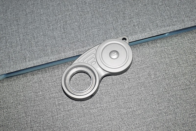 赛博朋克风格 创意十足 FEGVE费戈时光眼镜钥匙扣