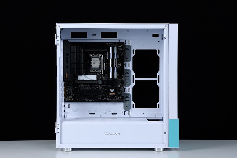 被迫升级，R7-5800X跨平台转战i5-13600KF平台装机是种什么样的体验？