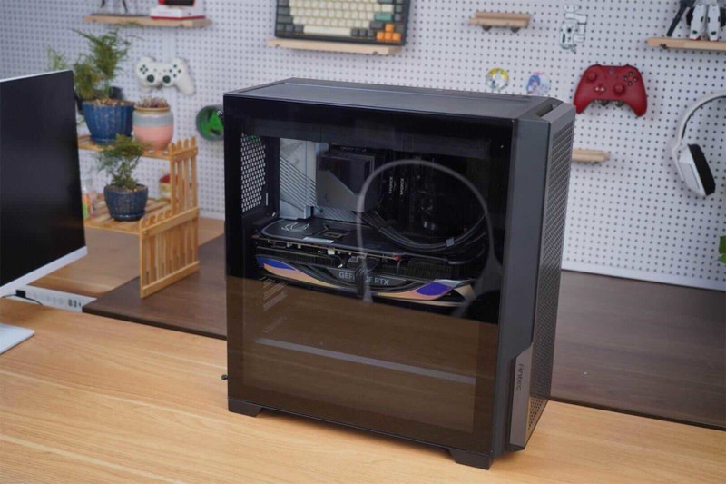 ATX 3.0、逆转弹尘、100-240V宽幅电压，安耐美GX1200W DF电源分享