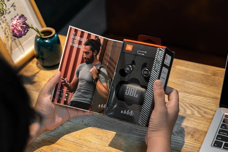 4000字体验长文，解读JBL Reflect Flow Pro：这是一款有态度的TWS