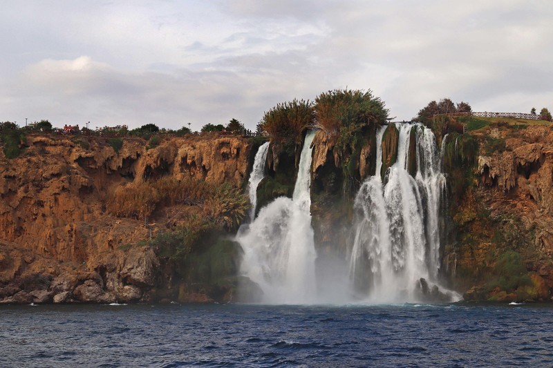 土耳其安塔利亚船游地中海(二}