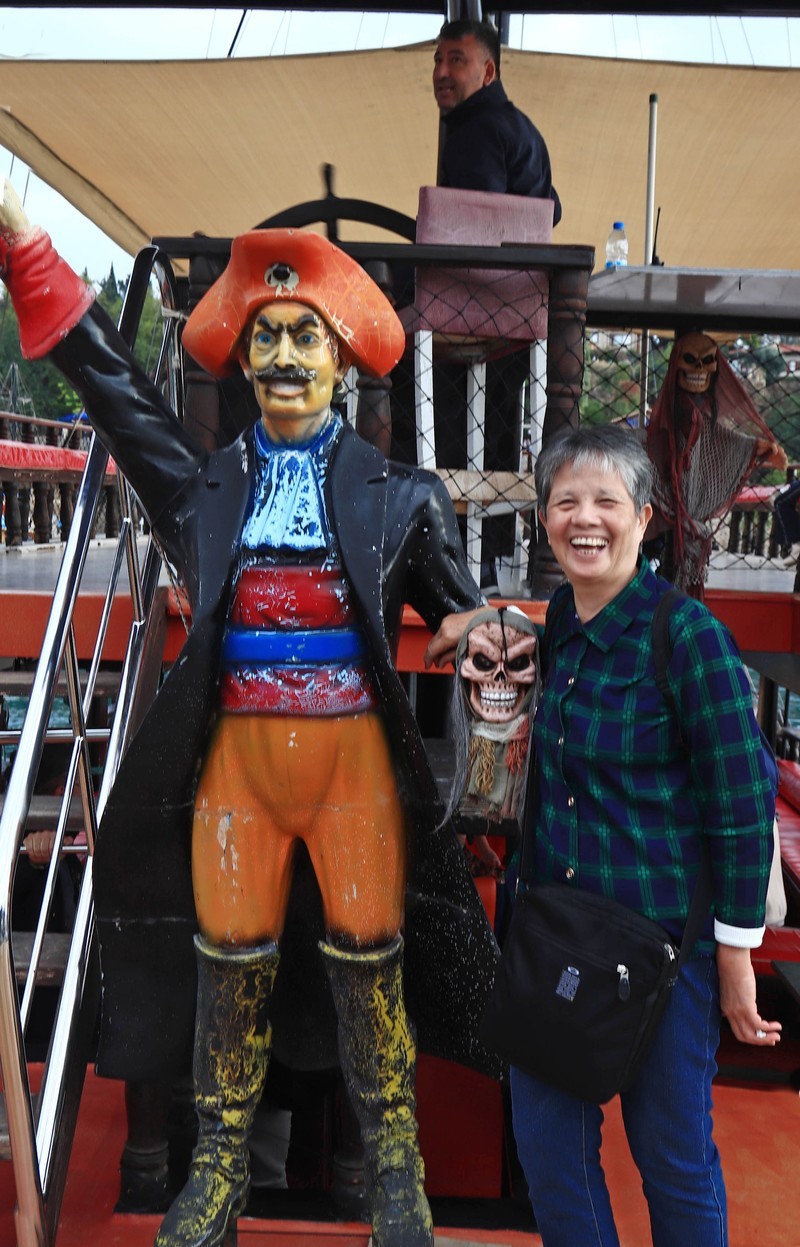 土耳其安塔利亚船游地中海(二}