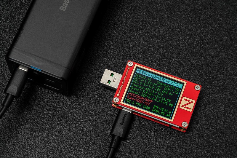 告别乱糟糟的桌面，倍思100W氮化镓桌面插排，解决多设备充电痛点