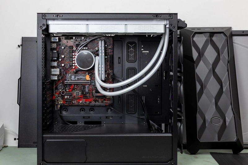 酷冷至尊TD500 Mesh V2机箱评测，机身全新升级，让装机更方便