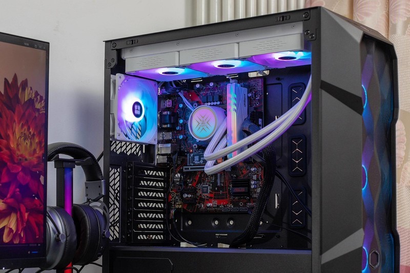 酷冷至尊TD500 Mesh V2机箱评测，机身全新升级，让装机更方便